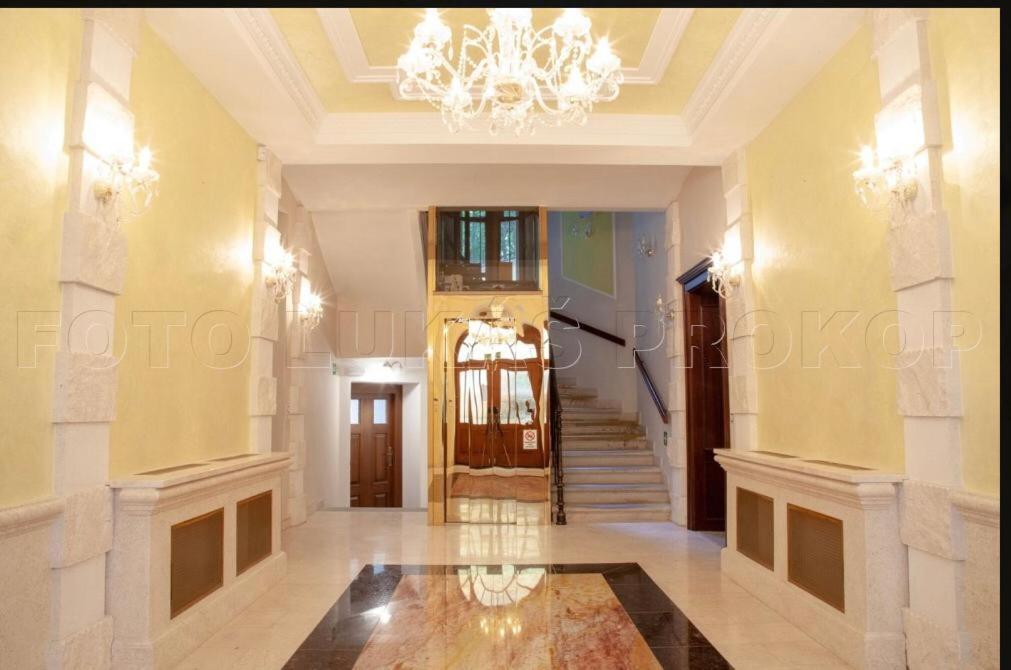 Gold Residence Marianske Lazne Bagian luar foto