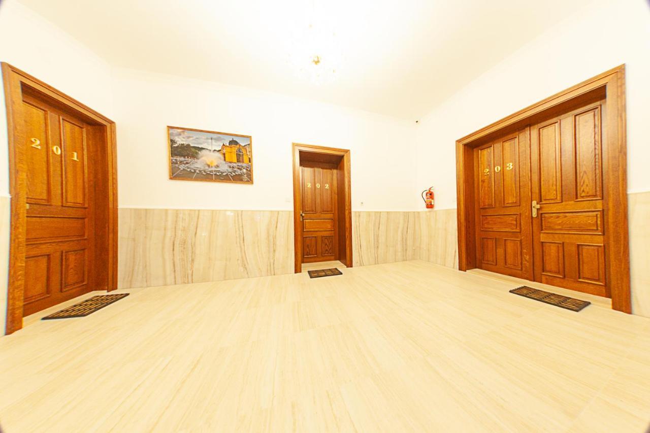 Gold Residence Marianske Lazne Bagian luar foto