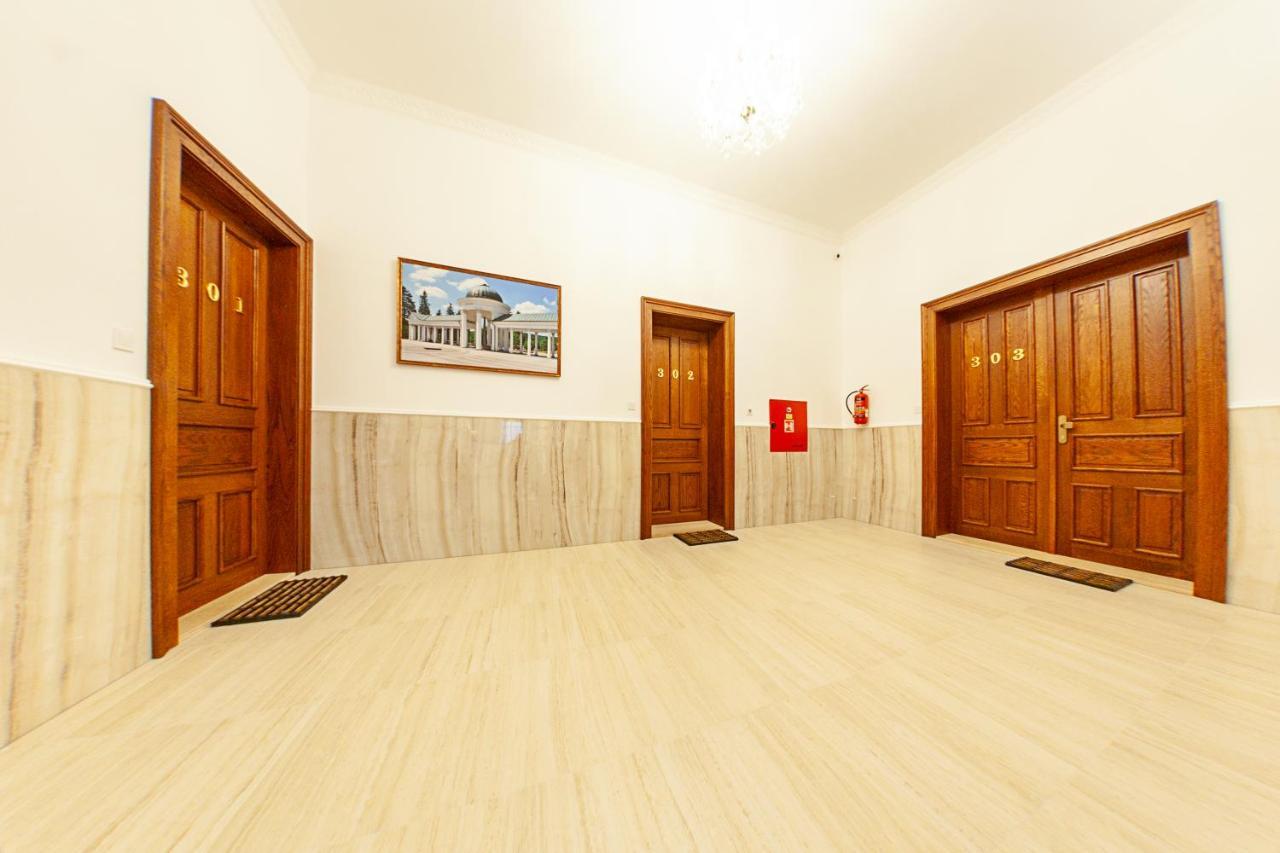 Gold Residence Marianske Lazne Bagian luar foto