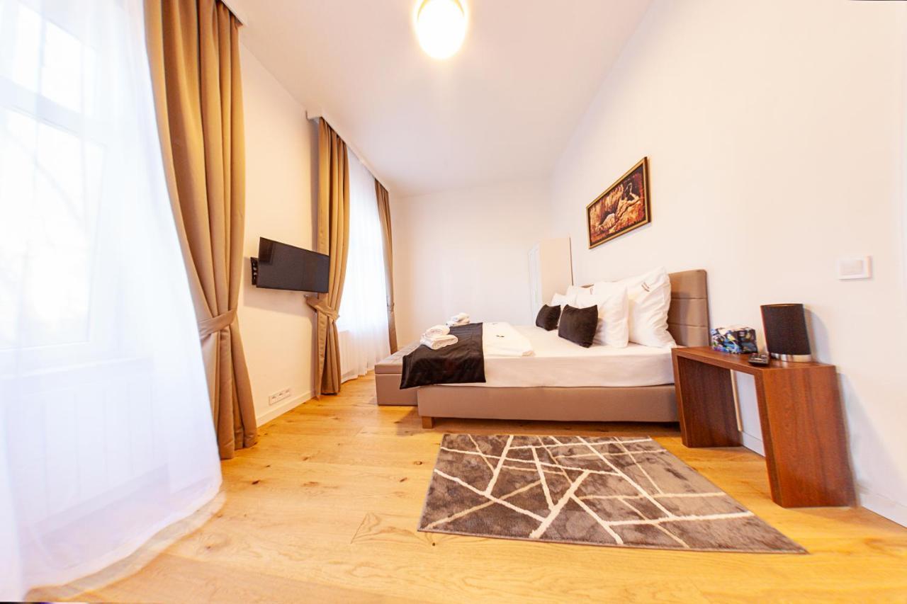 Gold Residence Marianske Lazne Bagian luar foto