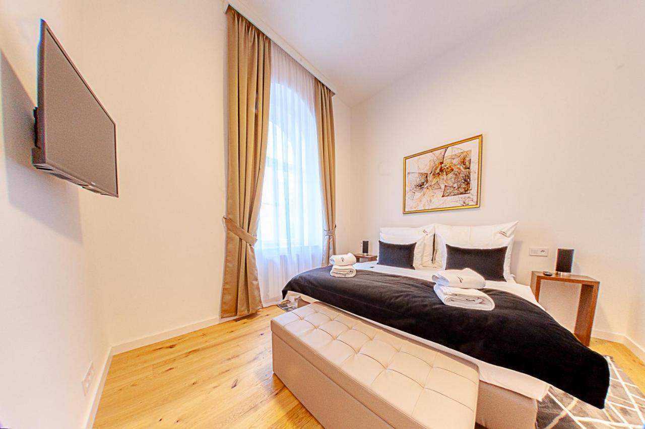 Gold Residence Marianske Lazne Bagian luar foto